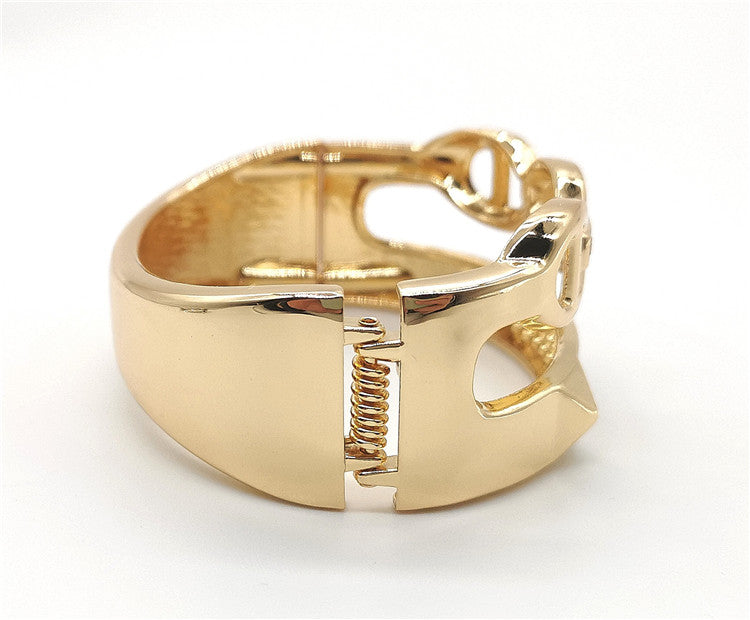 Elegant Sparkling Chunky Cuff Bracelet | Gold Plated | Romantic Wedding Gift | Women's Fashion