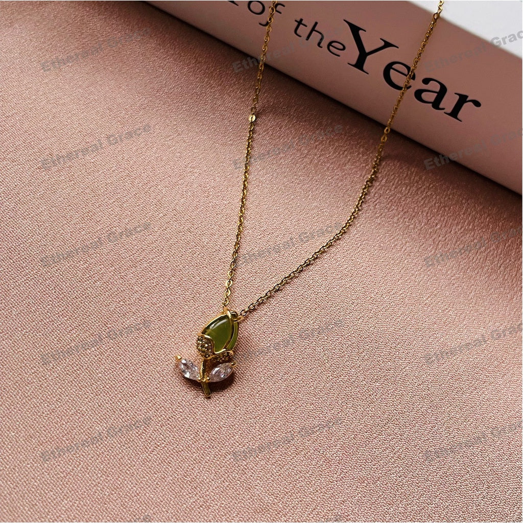 Tulip Necklace Female Entry Lux Niche High-End Clavicle Chain Design