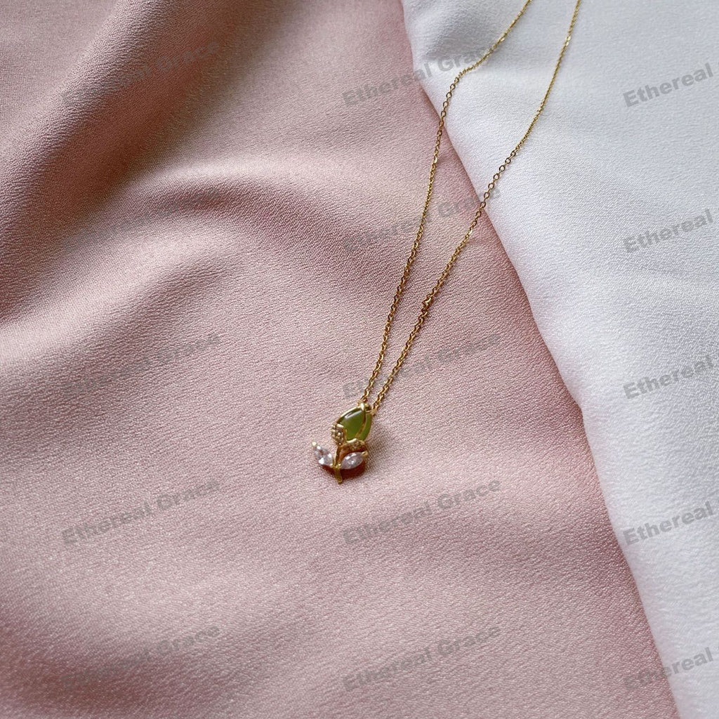 Tulip Necklace Female Entry Lux Niche High-End Clavicle Chain Design